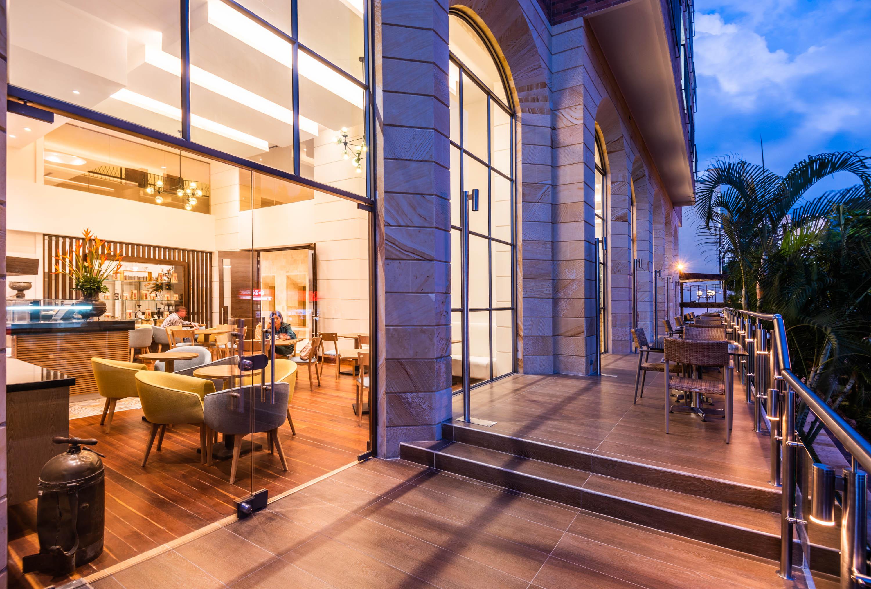 Hotel Dann Carlton Bucaramanga Extérieur photo The Terrace